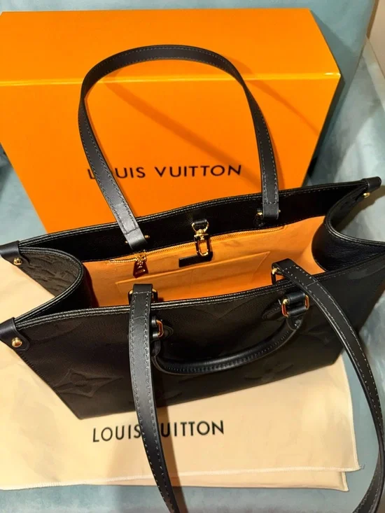 Louis Vuitton Black Embossed Monogram OnTheGo MM Tote-Like New - Picture 6 of 15